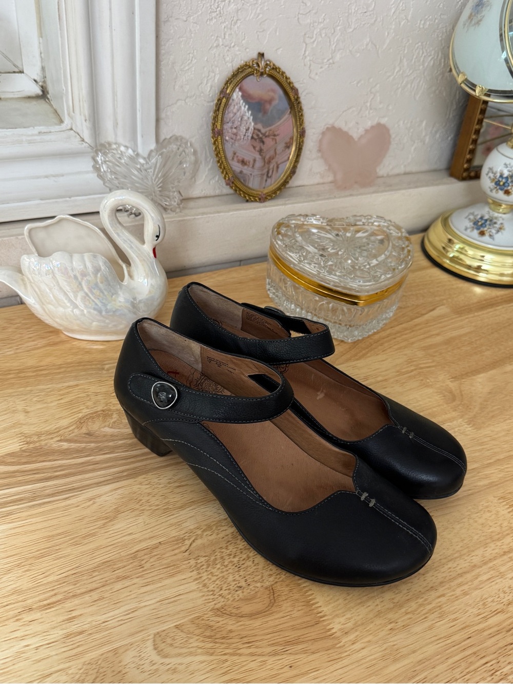 ๐ค Taos black leather Mary Jane heels size 9 comfort classic casual - Picture 3 of 16